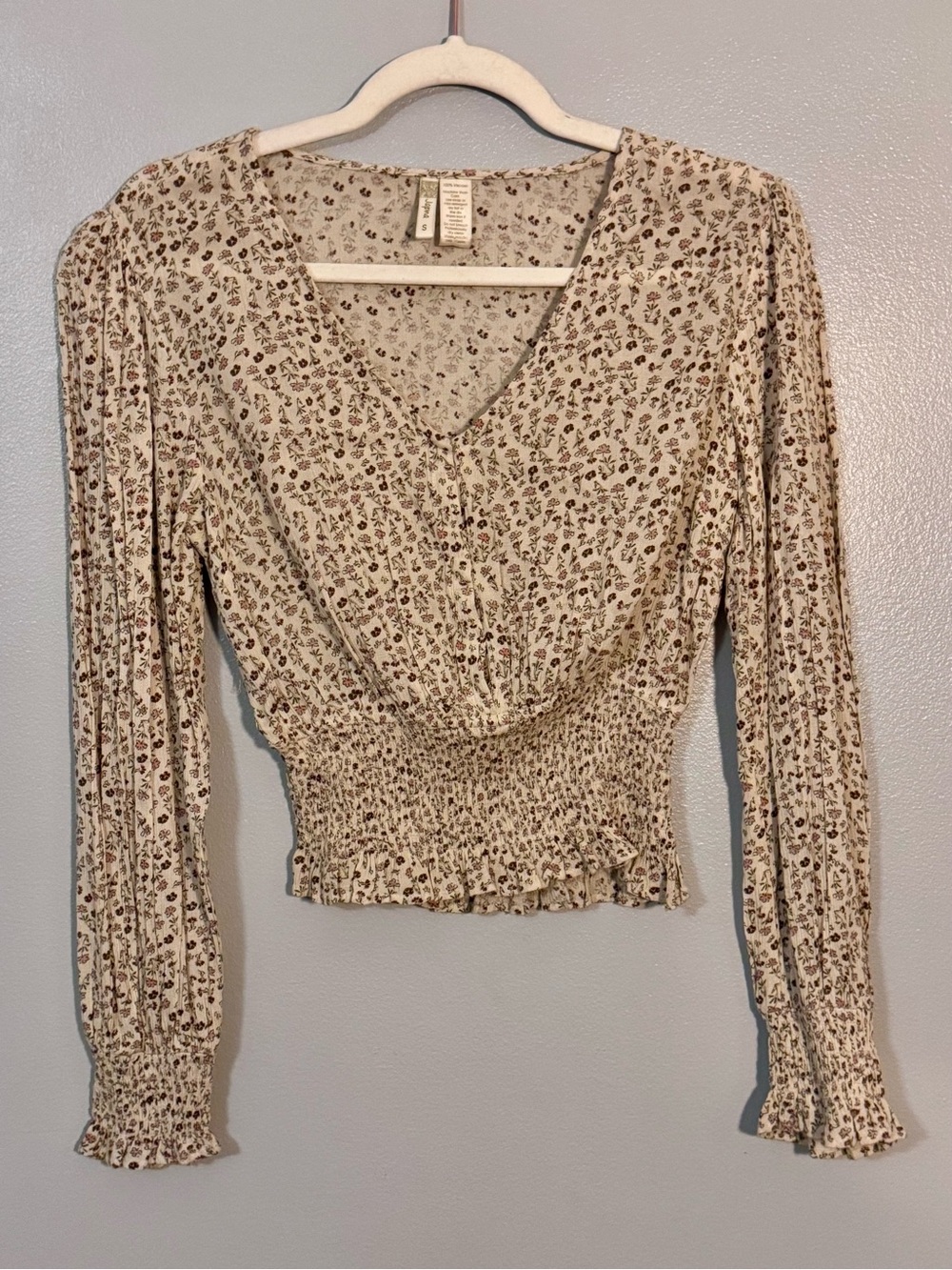 Japna Cream Floral Smocked-Waist V-Neck Blouse